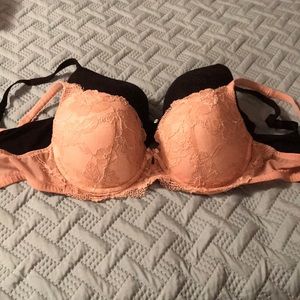 Victoria Secret perfect coverage bras/Demi busted